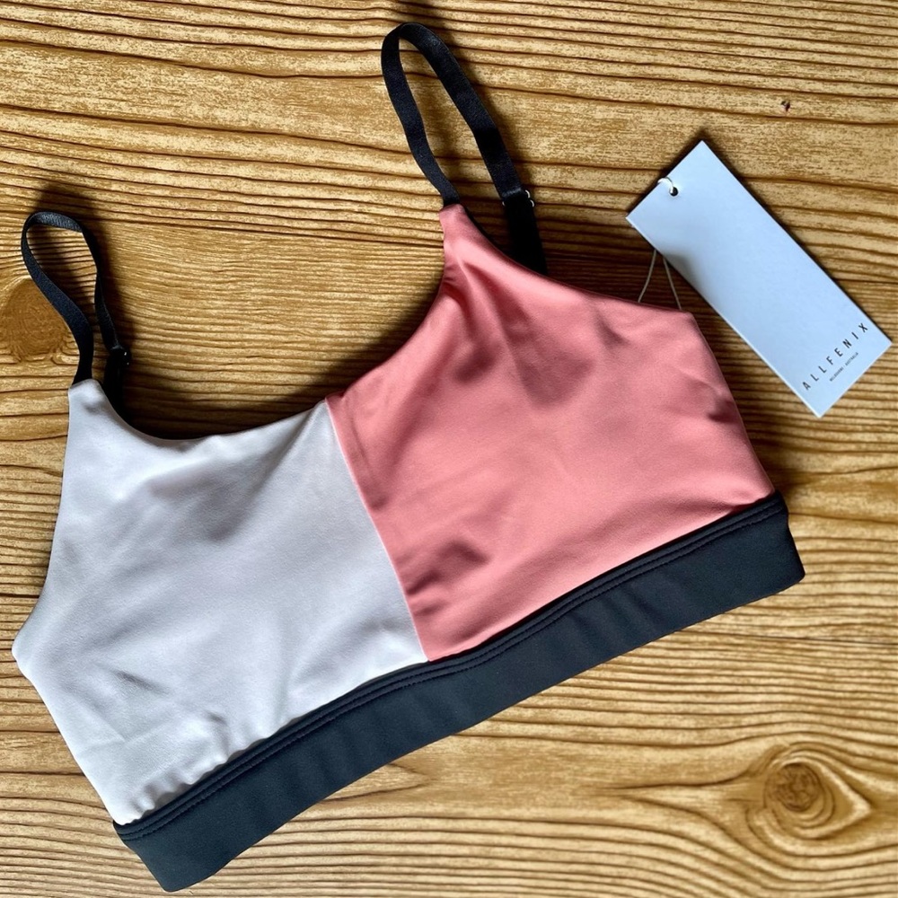 NWT ALL FENIX sports bra